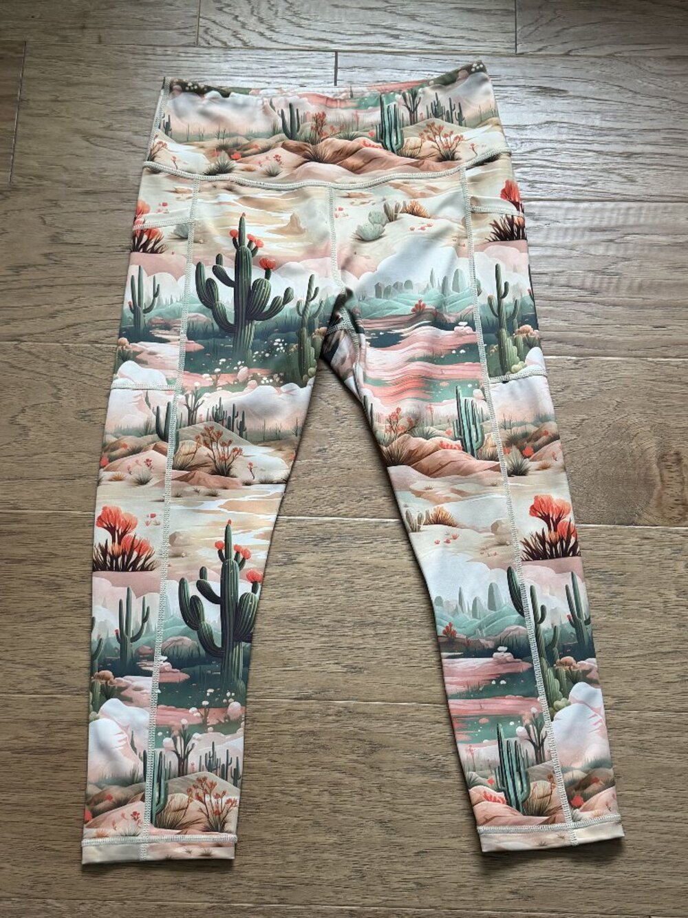 CVG Oasis Capri Leggings, Size Small